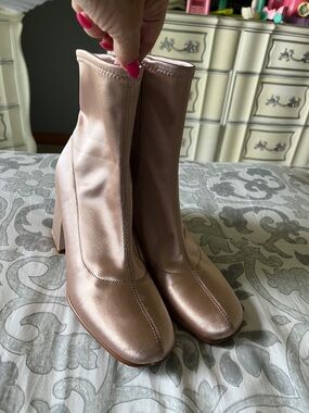 Pink Metallic Block Heel Ankle Boots